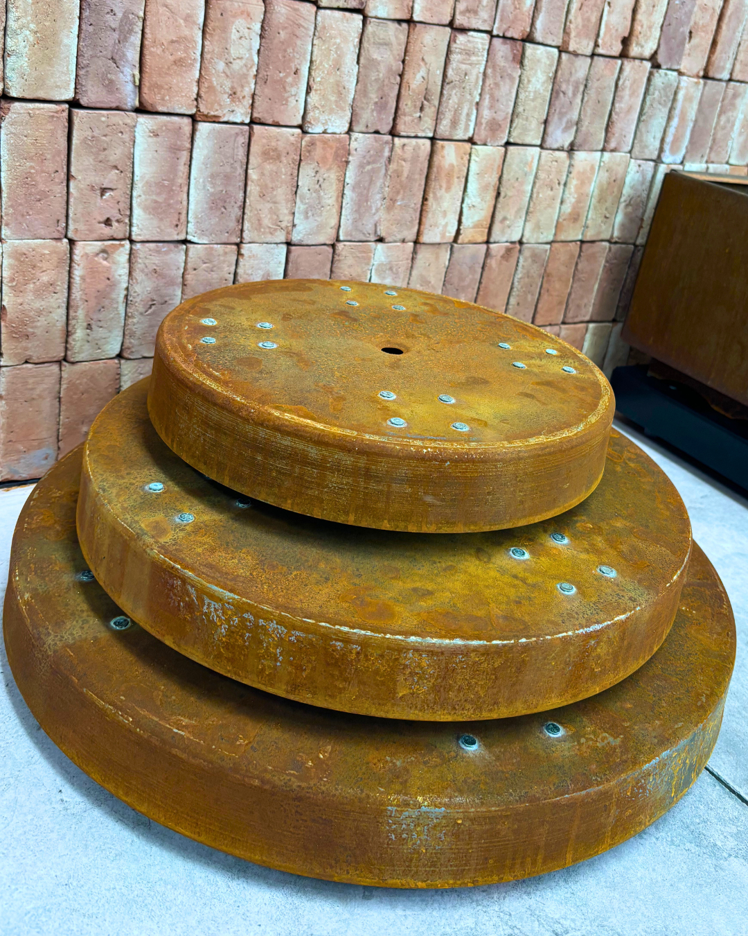 Rolling Planter Stand with Wheels: Black Coated or Corten Steel - 3 Sizes